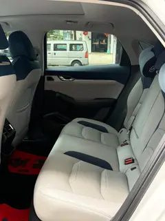 Geely Preface 2021 2.0T Acabado premium interior foto 8 Geely Preface 2021 2.0T Acabado premium interior foto 8