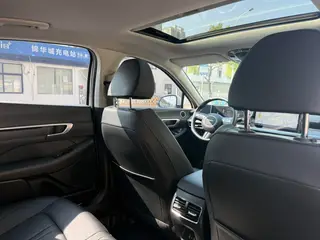 Hyundai Sonata 2024 1.5T Pro intérieur photo 18 Hyundai Sonata 2024 1.5T Pro intérieur photo 18