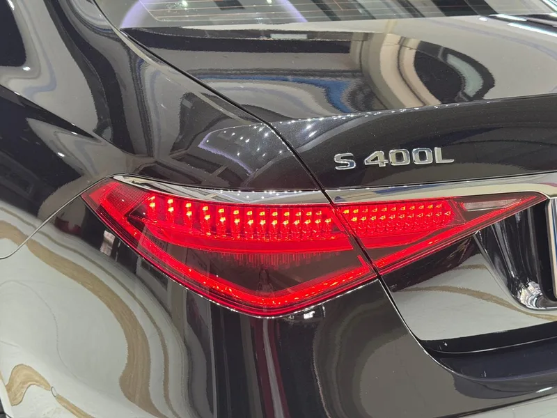 Mercedes-Benz S-Class 2024 S 400 L Business Type exterior photo 8