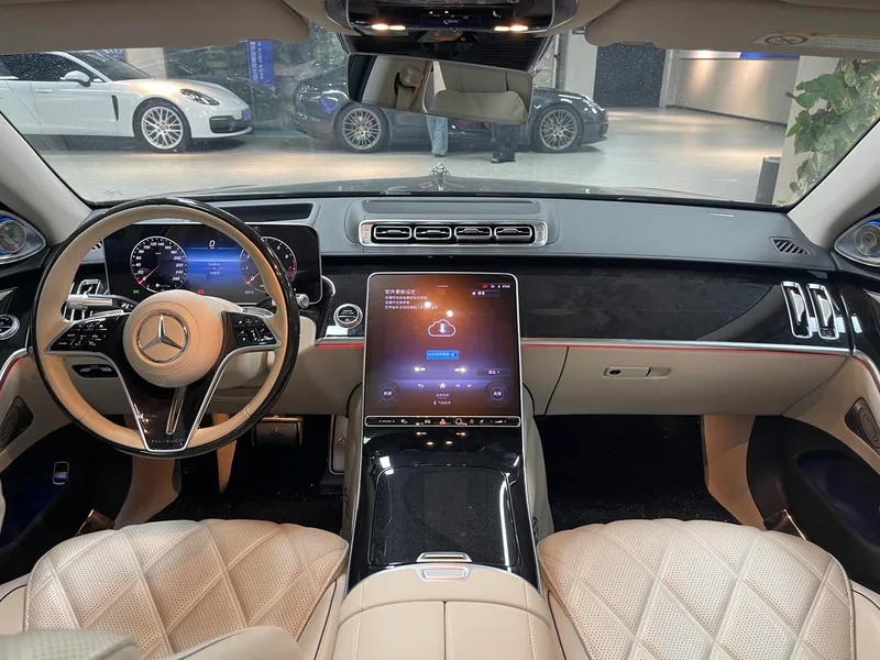 Mercedes-Benz Mercedes-Maybach S-Class 2023 S 480 4MATIC interior photo 7 Mercedes-Benz Mercedes-Maybach S-Class 2023 S 480 4MATIC interior photo 7