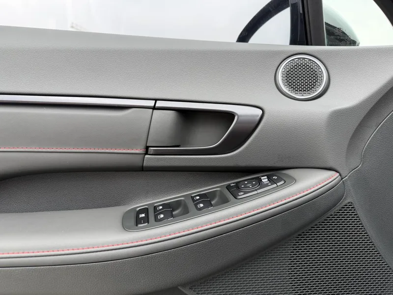 Hyundai Sonata 2024 2.0T N Line Air exterior photo 9