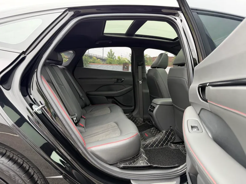 Hyundai Sonata 2024 2.0T N Line Air interior photo 17