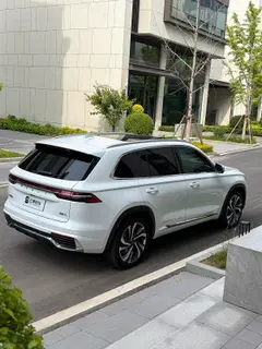Geely Monjaro 2024 2.0TD High-power automatic two-wheel drive skyline version exterior photo 3 Geely Monjaro 2024 2.0TD High-power automatic two-wheel drive skyline version exterior photo 3