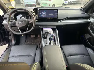 Geely Preface 2024 1.5T Версия Longteng интерьер фото 8 Geely Preface 2024 1.5T Версия Longteng интерьер фото 8