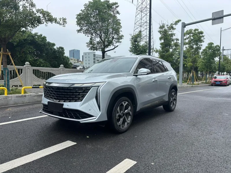 Geely Boyue L 2023 1.5TD DCT Finition premium extérieur photo 1 Geely Boyue L 2023 1.5TD DCT Finition premium extérieur photo 1