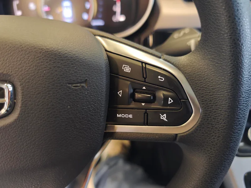 Geely Boyue 2021 1.8TD DCT Two-Drive Asian Games Comfort Edition interior photo 15 Geely Boyue 2021 1.8TD DCT Two-Drive Asian Games Comfort Edition interior photo 15