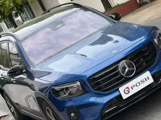 Mercedes-Benz GLB 2024 GLB 220 4MATIC exterior photo 3