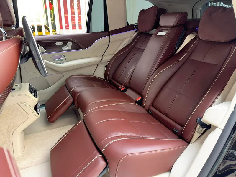 Mercedes-Benz Maybach GLS 2021 GLS 480 4MATIC interior photo 16 Mercedes-Benz Maybach GLS 2021 GLS 480 4MATIC interior photo 16
