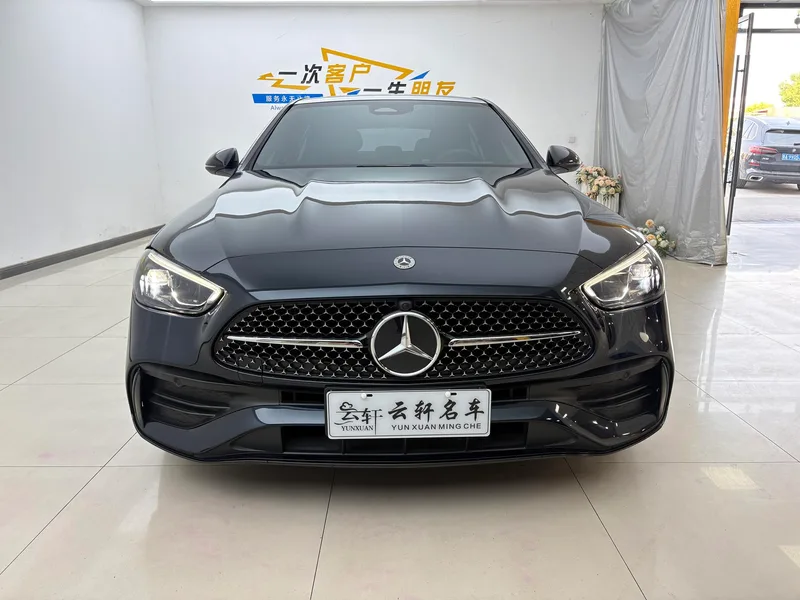 Mercedes-Benz C-Class 2024 C 260 L Hao Night Sports Edition exterior photo 2