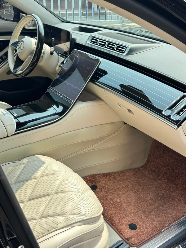 Mercedes-Benz Mercedes-Maybach S-Class 2023 S 480 4MATIC interior foto 10 Mercedes-Benz Mercedes-Maybach S-Class 2023 S 480 4MATIC interior foto 10