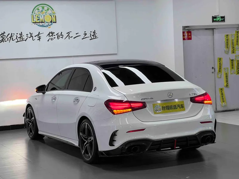 Mercedes-Benz A-Class AMG 2024 Mise à jour AMG A 35 L 4MATIC extérieur photo 6 Mercedes-Benz A-Class AMG 2024 Mise à jour AMG A 35 L 4MATIC extérieur photo 6