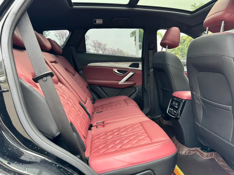 Jetour X70 PLUS 2023 1.6T DCT Strong person 5 seat exterior photo 6 Jetour X70 PLUS 2023 1.6T DCT Strong person 5 seat exterior photo 6