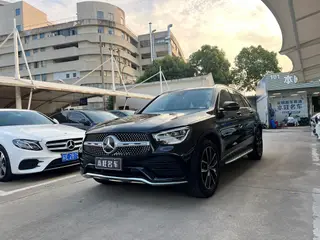 Mercedes-Benz GLC 2021 GLC 300 L 4MATIC Dinámico exterior foto 1 Mercedes-Benz GLC 2021 GLC 300 L 4MATIC Dinámico exterior foto 1