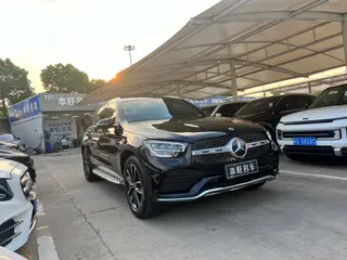 Mercedes-Benz GLC 2021 GLC 300 L 4MATIC Dinámico exterior foto 3 Mercedes-Benz GLC 2021 GLC 300 L 4MATIC Dinámico exterior foto 3