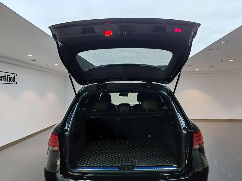 Mercedes-Benz GLC 2022 GLC 300 L 4MATIC Dynamic Zhenzang Edition exterior photo 10 Mercedes-Benz GLC 2022 GLC 300 L 4MATIC Dynamic Zhenzang Edition exterior photo 10