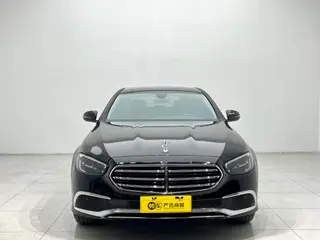 Mercedes-Benz E-Class 2021 Reforma E 260 L Coche deportivo exterior foto 2 Mercedes-Benz E-Class 2021 Reforma E 260 L Coche deportivo exterior foto 2
