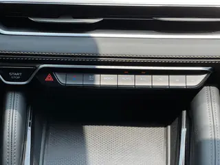 Geely Monjaro 2024 2.0TD DCT EVO Two-wheel drive Changfeng version interior photo 17 Geely Monjaro 2024 2.0TD DCT EVO Two-wheel drive Changfeng version interior photo 17