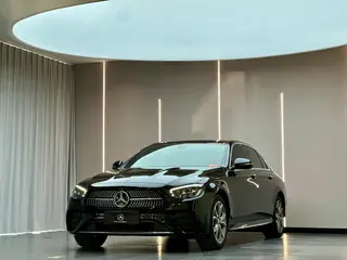 Mercedes-Benz E-Class 2022 Restyling E 300 L Luxury type sports car exterior photo 1