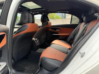 Mercedes-Benz C-Class 2022 Reforma C 200 L Versión deportiva interior foto 7