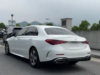 Mercedes-Benz C-Class 2022 Модификация C 200 L Спортивная версия интерьер фото 10