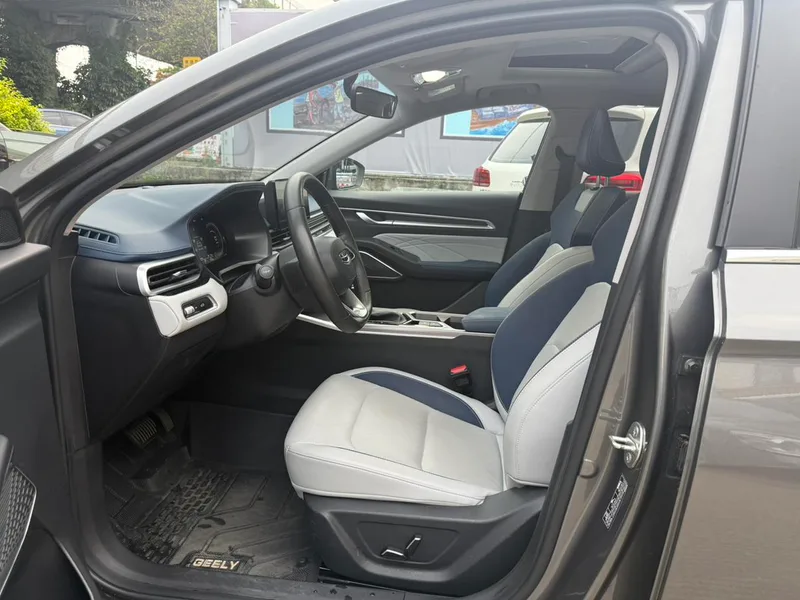 Geely Emgrand 2022 4th Gen 1.5L CVT Flagship interior photo 6 Geely Emgrand 2022 4th Gen 1.5L CVT Flagship interior photo 6