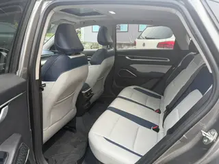 Geely Emgrand 2022 4th Gen 1.5L CVT Flagship interior photo 7 Geely Emgrand 2022 4th Gen 1.5L CVT Flagship interior photo 7