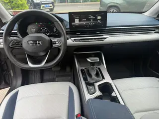 Geely Emgrand 2022 4th Gen 1.5L CVT Flagship interior photo 8 Geely Emgrand 2022 4th Gen 1.5L CVT Flagship interior photo 8