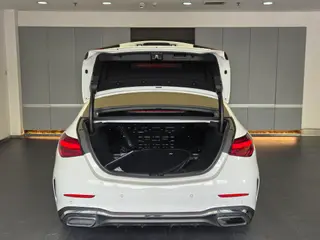 Mercedes-Benz C-Class 2024 Tres cambios C 260 L Versión deportiva exterior foto 6