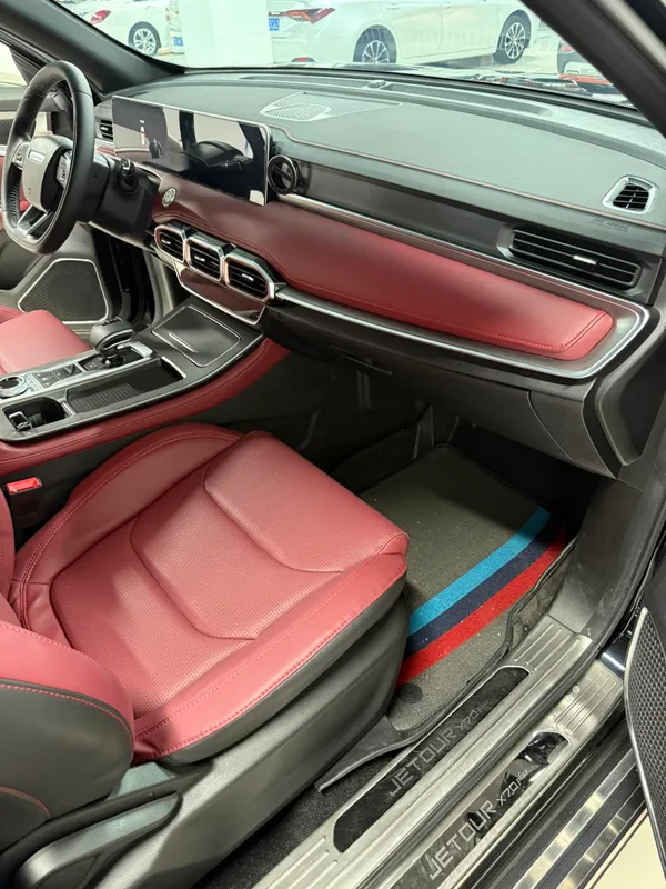 Jetour X70 PLUS 2023 Self-improvement version 1.5T DCT Self-improvement PRO 7 seat exterior photo 7 Jetour X70 PLUS 2023 Self-improvement version 1.5T DCT Self-improvement PRO 7 seat exterior photo 7