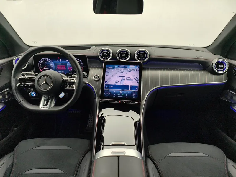 Mercedes-Benz GLC AMG 2025 AMG GLC 43 4MATIC interior photo 13 Mercedes-Benz GLC AMG 2025 AMG GLC 43 4MATIC interior photo 13