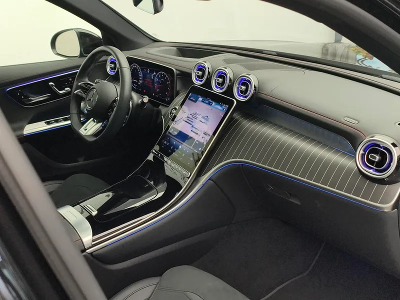 Mercedes-Benz GLC AMG 2025 AMG GLC 43 4MATIC interior photo 17 Mercedes-Benz GLC AMG 2025 AMG GLC 43 4MATIC interior photo 17