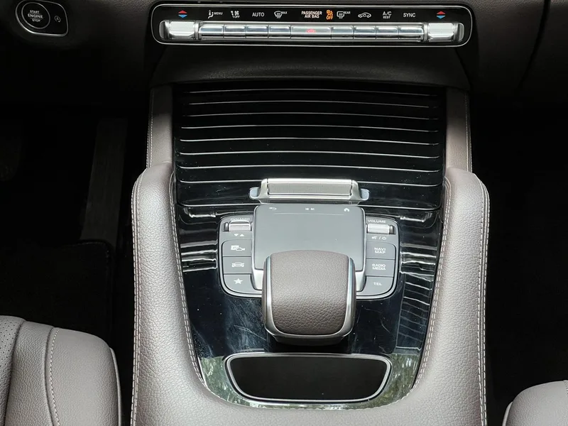 Mercedes-Benz GLE (Imported) 2023 GLE 350 4MATIC Estilo de moda interior foto 14