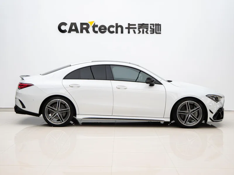 Mercedes-Benz CLA AMG 2021 AMG CLA 45 4MATIC extérieur photo 3 Mercedes-Benz CLA AMG 2021 AMG CLA 45 4MATIC extérieur photo 3