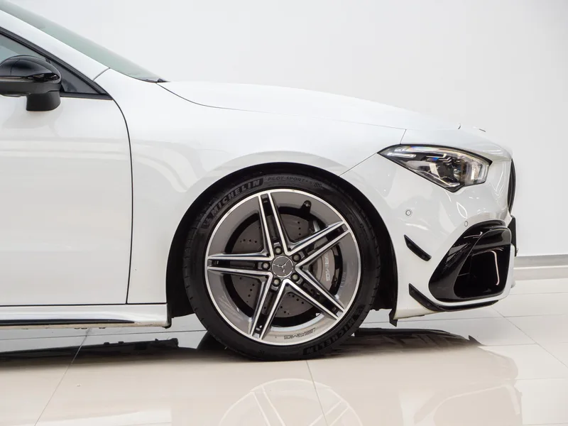 Mercedes-Benz CLA AMG 2021 AMG CLA 45 4MATIC extérieur photo 8 Mercedes-Benz CLA AMG 2021 AMG CLA 45 4MATIC extérieur photo 8