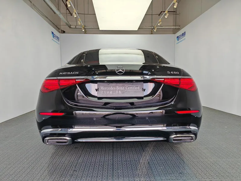 Mercedes-Benz Mercedes-Maybach S-Class 2023 S 480 4MATIC extérieur photo 5 Mercedes-Benz Mercedes-Maybach S-Class 2023 S 480 4MATIC extérieur photo 5