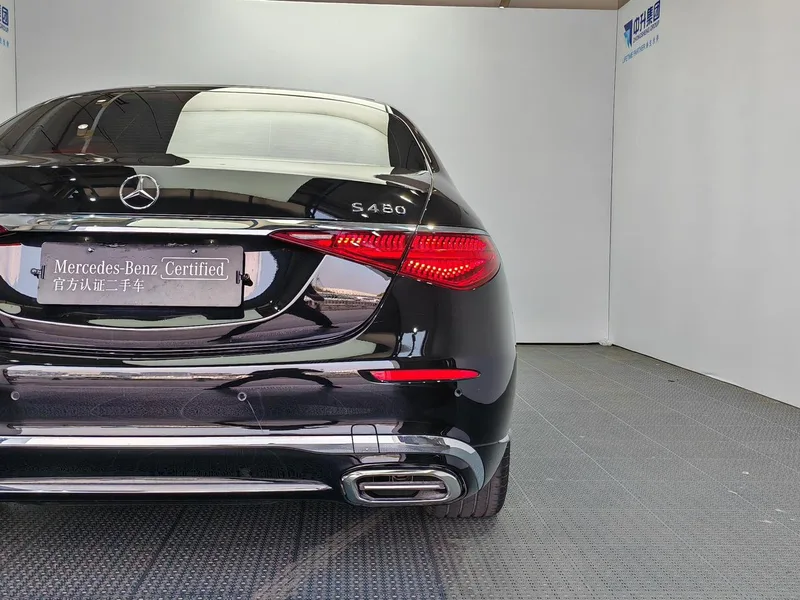 Mercedes-Benz Mercedes-Maybach S-Class 2023 S 480 4MATIC intérieur photo 20 Mercedes-Benz Mercedes-Maybach S-Class 2023 S 480 4MATIC intérieur photo 20