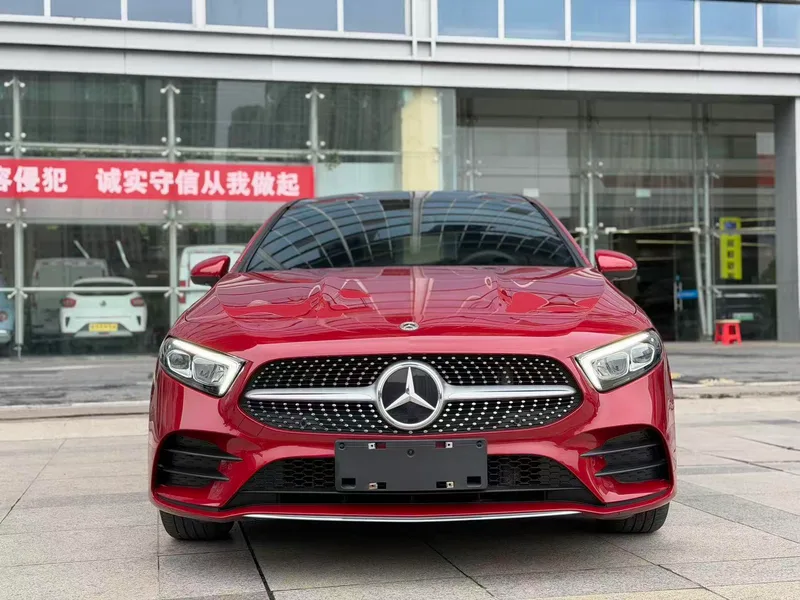 Mercedes-Benz A-Class 2019 A 200 L Sports sedan advanced special edition exterior photo 2 Mercedes-Benz A-Class 2019 A 200 L Sports sedan advanced special edition exterior photo 2