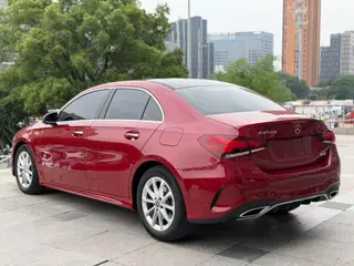 Mercedes-Benz A-Class 2019 A 200 L Sports sedan advanced special edition exterior photo 4 Mercedes-Benz A-Class 2019 A 200 L Sports sedan advanced special edition exterior photo 4