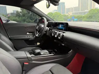 Mercedes-Benz A-Class 2019 A 200 L Sports sedan advanced special edition interior photo 10 Mercedes-Benz A-Class 2019 A 200 L Sports sedan advanced special edition interior photo 10