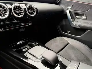 Mercedes-Benz A-Class 2019 A 200 L Sports sedan advanced special edition interior photo 13 Mercedes-Benz A-Class 2019 A 200 L Sports sedan advanced special edition interior photo 13