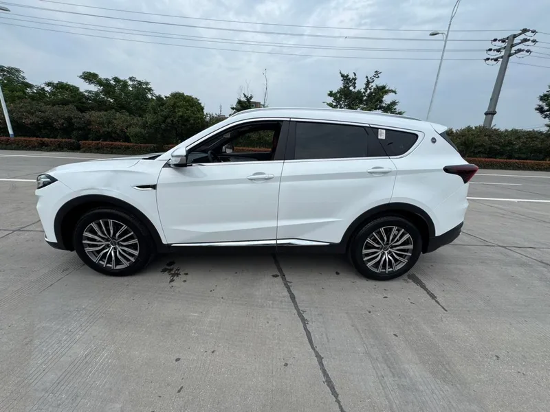 Jetour X70 PLUS 2023 Versión de superación personal 1.5T DCT Superación personal PRO 7 Asiento exterior foto 4 Jetour X70 PLUS 2023 Versión de superación personal 1.5T DCT Superación personal PRO 7 Asiento exterior foto 4