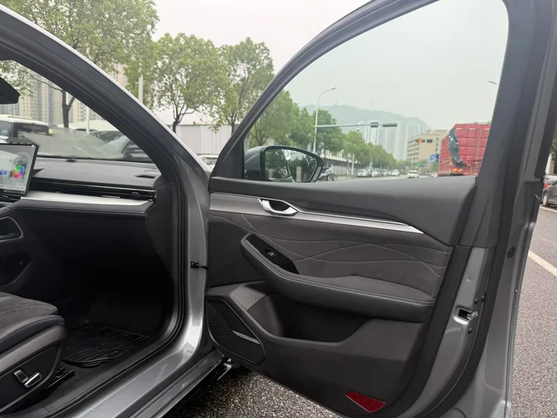 Geely Preface 2026 2.0T Oriental Yao Version Wangyue intérieur photo 11 Geely Preface 2026 2.0T Oriental Yao Version Wangyue intérieur photo 11