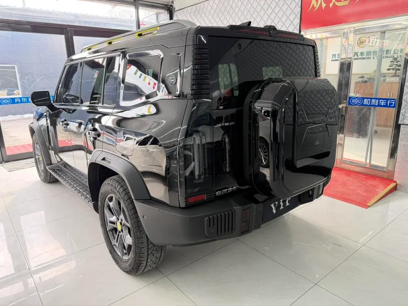 Jetour T2 2024 2.0TD Four-wheel drive Time travel PRO Entertainment Edition exterior photo 6
