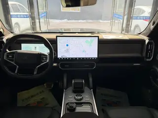 Jetour T2 2024 2.0TD Four-wheel drive Time travel PRO Entertainment Edition interior photo 16