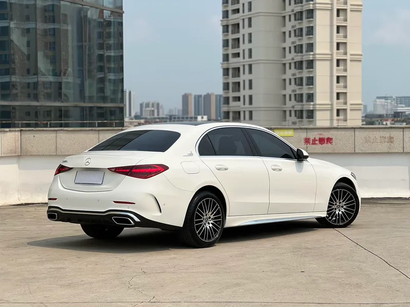 Mercedes-Benz C-Class 2023 C 260 L Sports version exterior photo 4 Mercedes-Benz C-Class 2023 C 260 L Sports version exterior photo 4