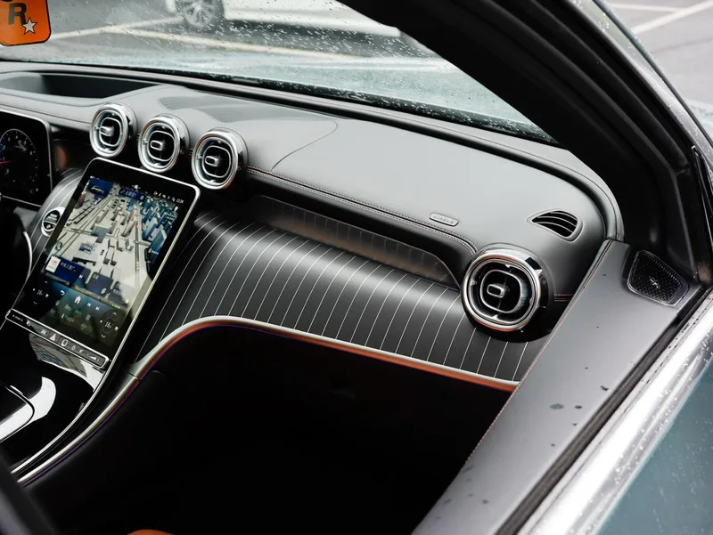 Mercedes-Benz GLC 2025 GLC 300 L 4MATIC De lujo 5 Asiento interior foto 14