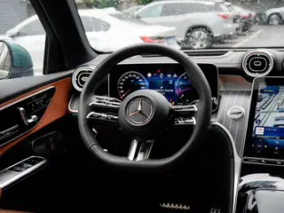 Mercedes-Benz GLC 2025 GLC 300 L 4MATIC De lujo 5 Asiento interior foto 15