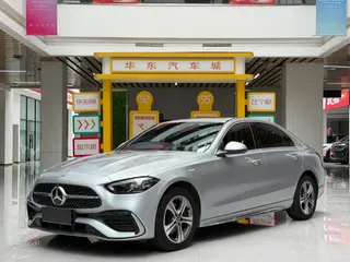 Mercedes-Benz C-Class 2022 C 200 L Sports version exterior photo 1 Mercedes-Benz C-Class 2022 C 200 L Sports version exterior photo 1