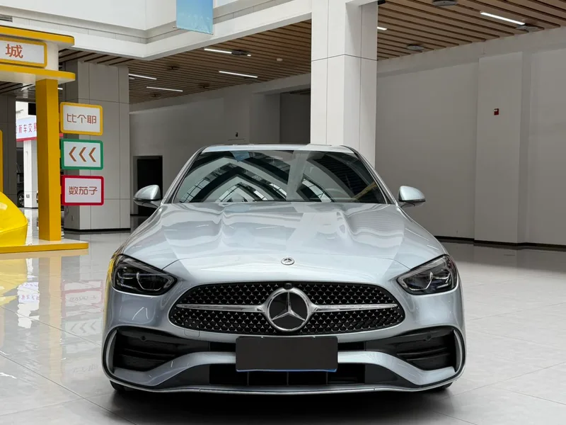 Mercedes-Benz C-Class 2022 C 200 L Sports version exterior photo 2 Mercedes-Benz C-Class 2022 C 200 L Sports version exterior photo 2