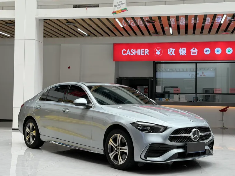 Mercedes-Benz C-Class 2022 C 200 L Sports version exterior photo 3 Mercedes-Benz C-Class 2022 C 200 L Sports version exterior photo 3